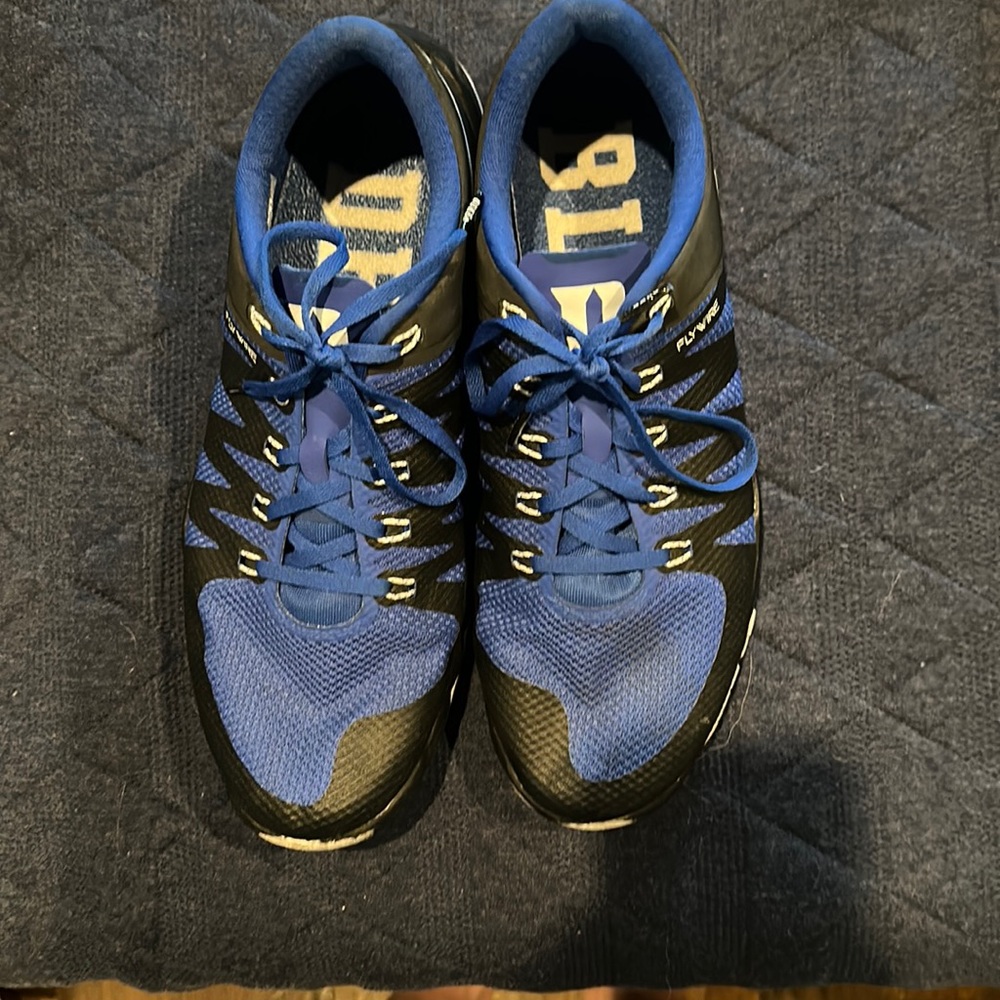 Duke blue devil nike shoes, size 11.5, good condition, performance shoes
